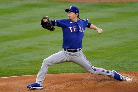 Ohtani hits 15th HR in 6-run 4th, Angels defeat Rangers 11-5