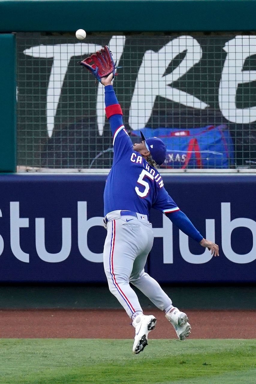 Ohtani hits 15th HR in 6-run 4th, Angels defeat Rangers 11-5