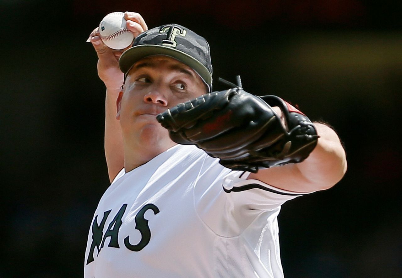 Now 47, Colón still hoping to pitch again in major leagues