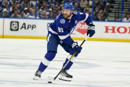 Stamkos Scores Twice, Lightning Beat Rangers 2-1 In Game 6