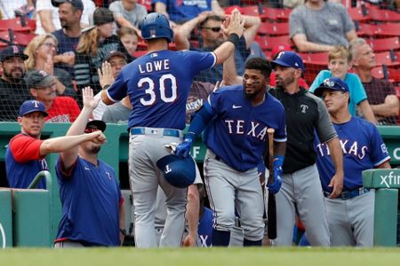 Former Diamond Dawgs MLB roundup: Lowe hits home run in opening weekend  with Texas Rangers - The Dispatch