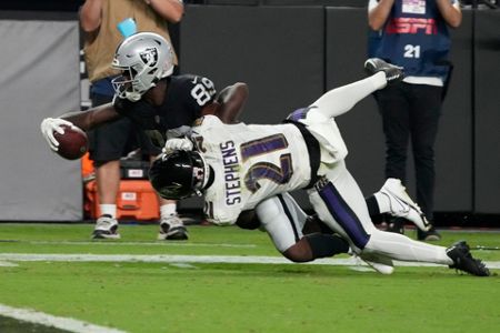 Nassib's strip-sack helps Raiders in OT victory over Ravens