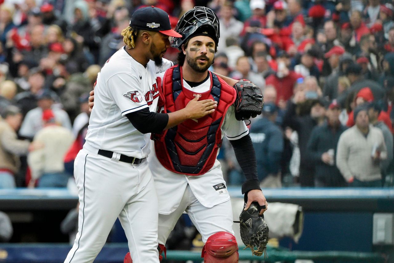 Ramírez's 2-run Homer Sends Guardians Past Rays In AL Opener