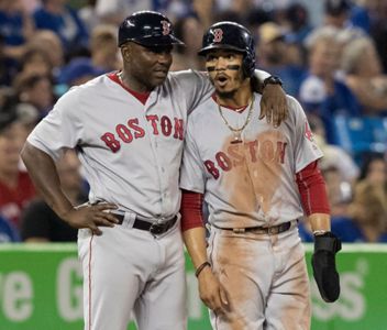 Devers' walk-off hit in 9th carries Red Sox over Blue Jays