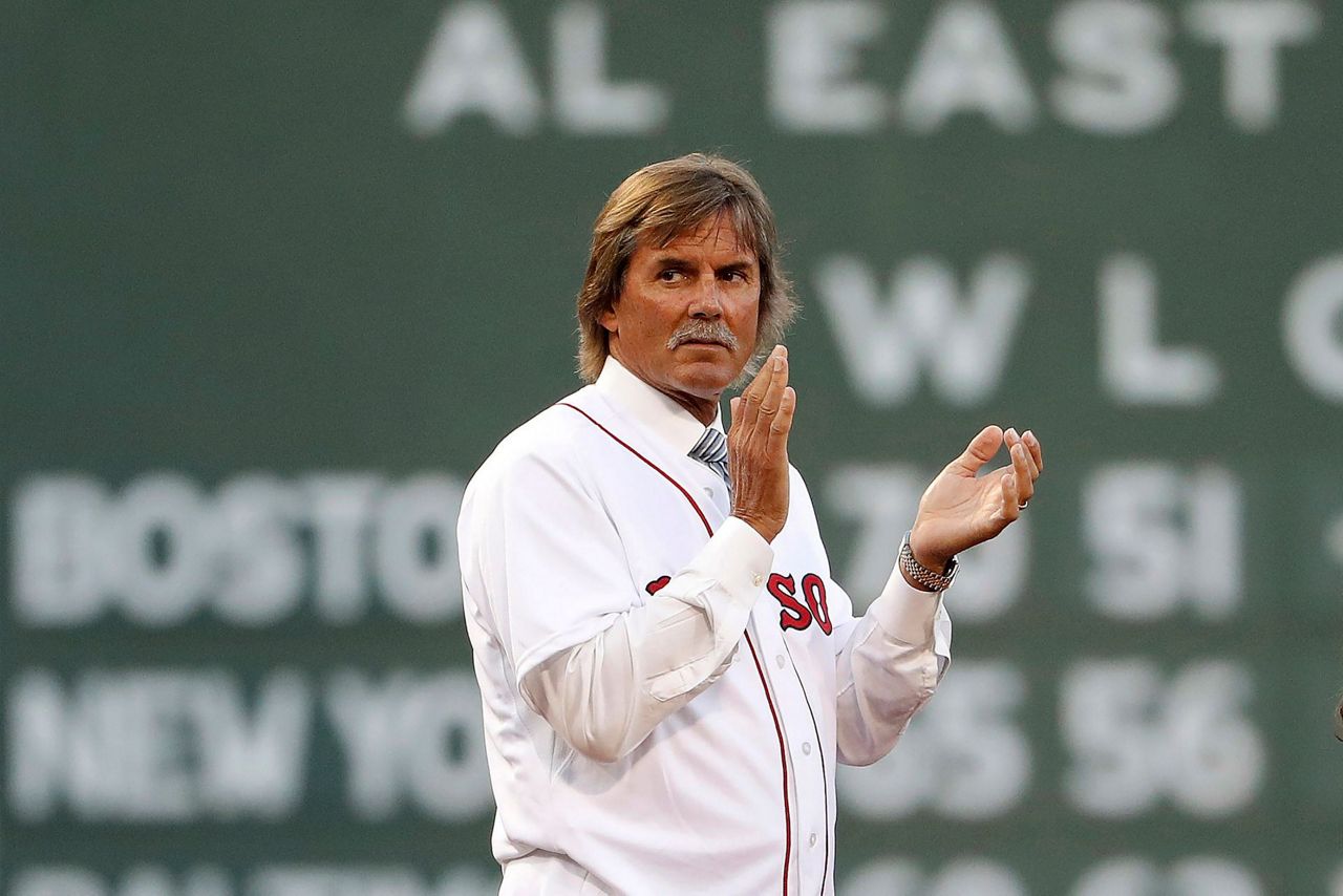 Boston Red Sox pitcher Dennis Eckersley pitches during a game at