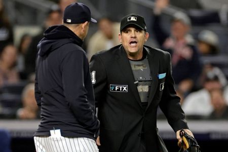 Judge stuck at 60 home runs, Yankees beat Red Sox 5-4