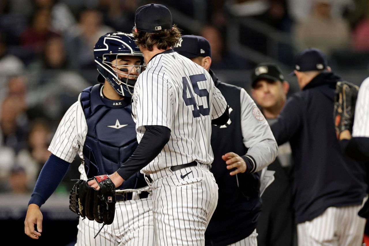 Judge Stuck At 60 Home Runs, Yankees Beat Red Sox 5-4