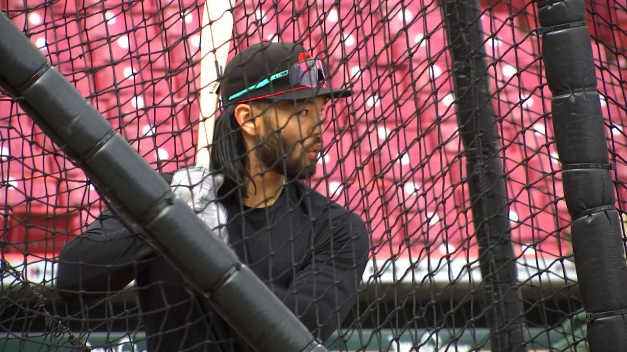 Former high school teammates now Cincinnati Reds