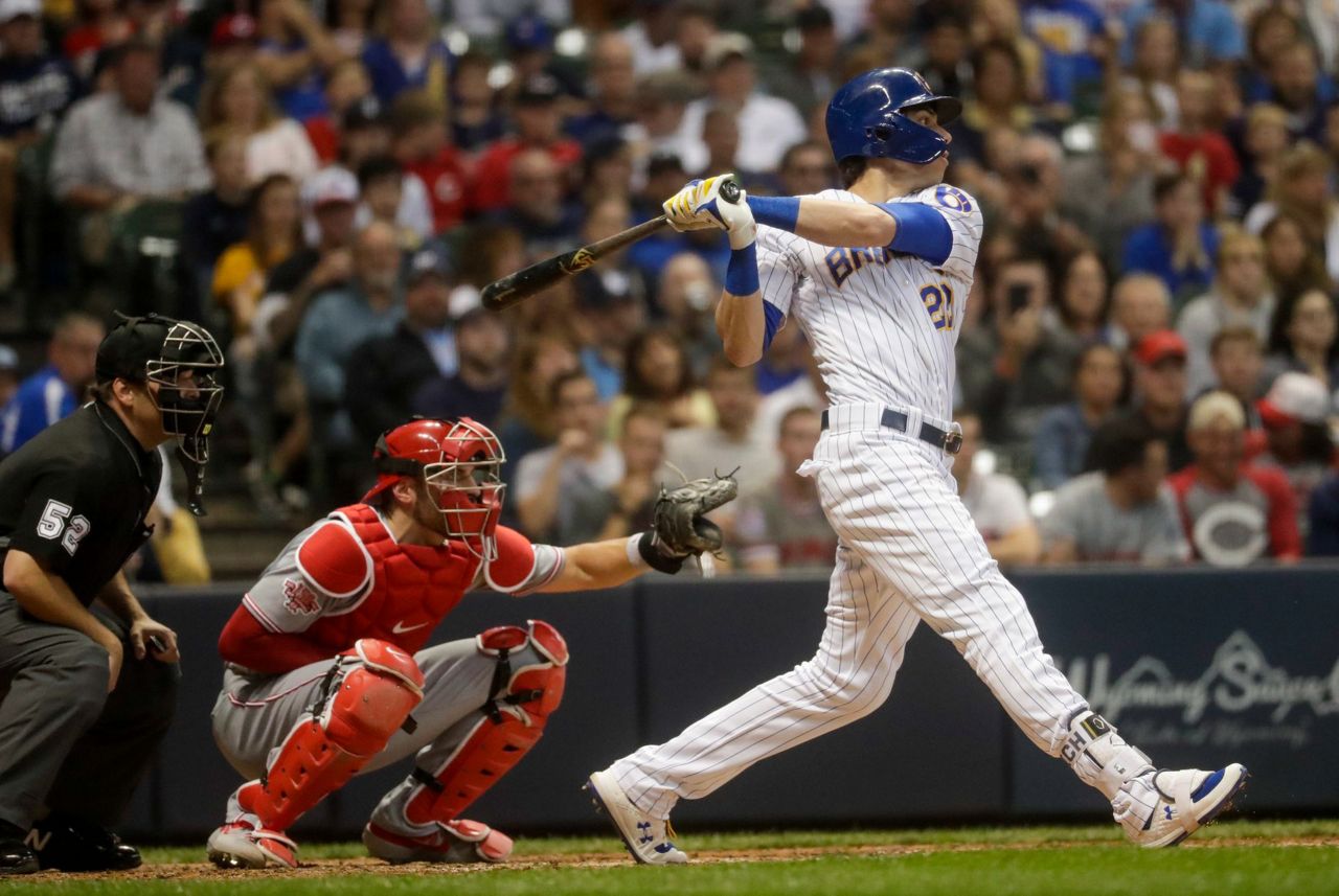 MLB batters set HR record for 2nd straight month, hit 1,142