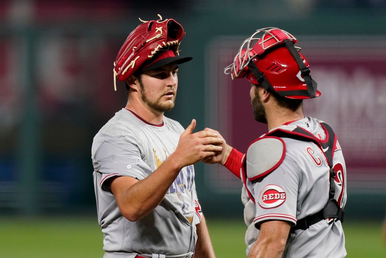 Cincinnati coronavirus: 2 Reds players test positive for COVID-19