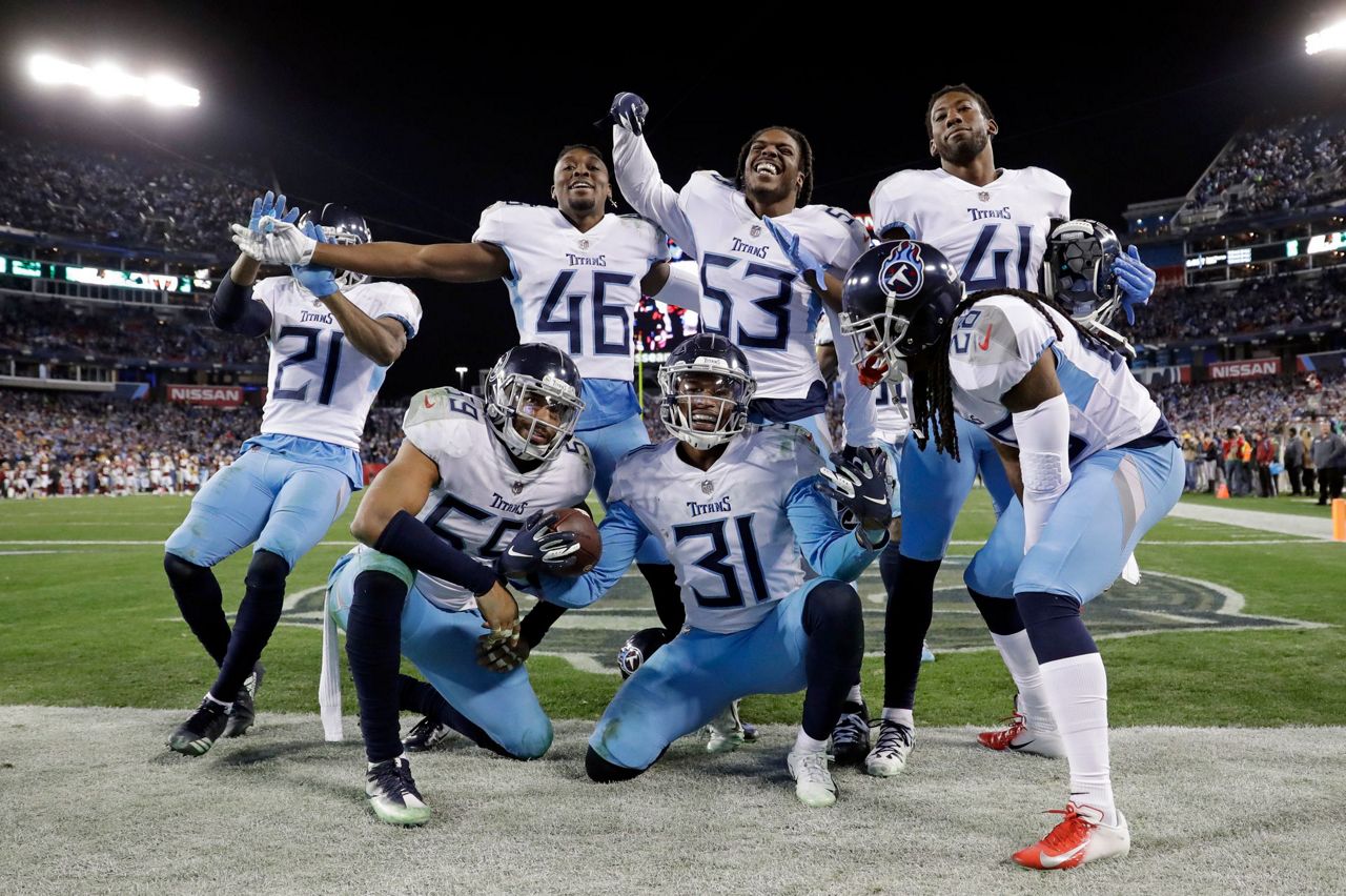 Tennessee Titans free safety Kevin Byard (31) runs to the sideline