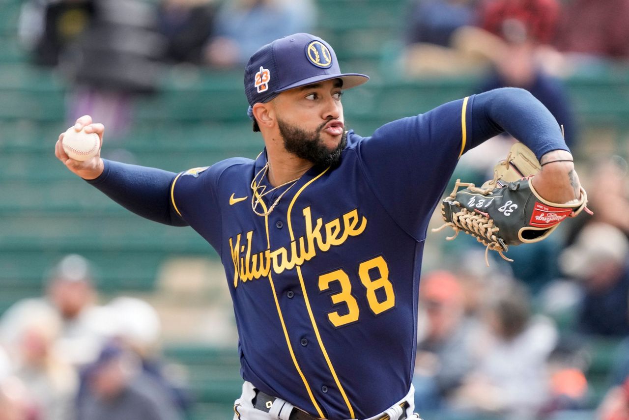 Baltimore’s Félix Bautista and Milwaukee’s Devin Williams win MLB's