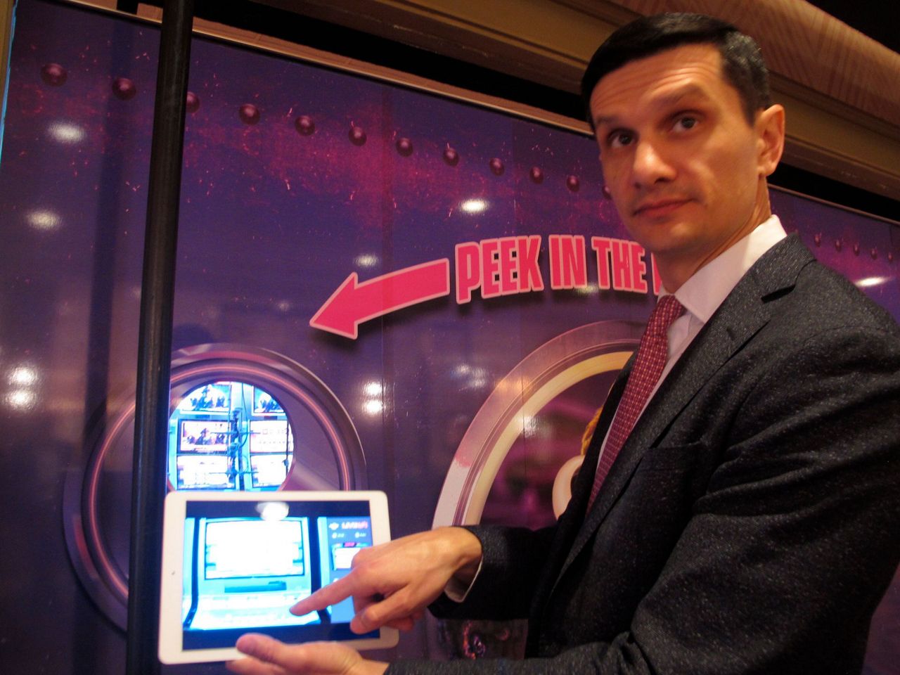 Can't touch this: Real slot machines controlled online