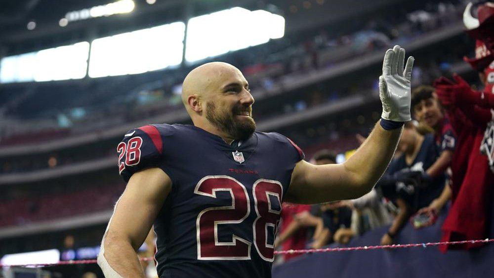 Texans RB Rex Burkhead rushes for 149 yards in upset over Chargers