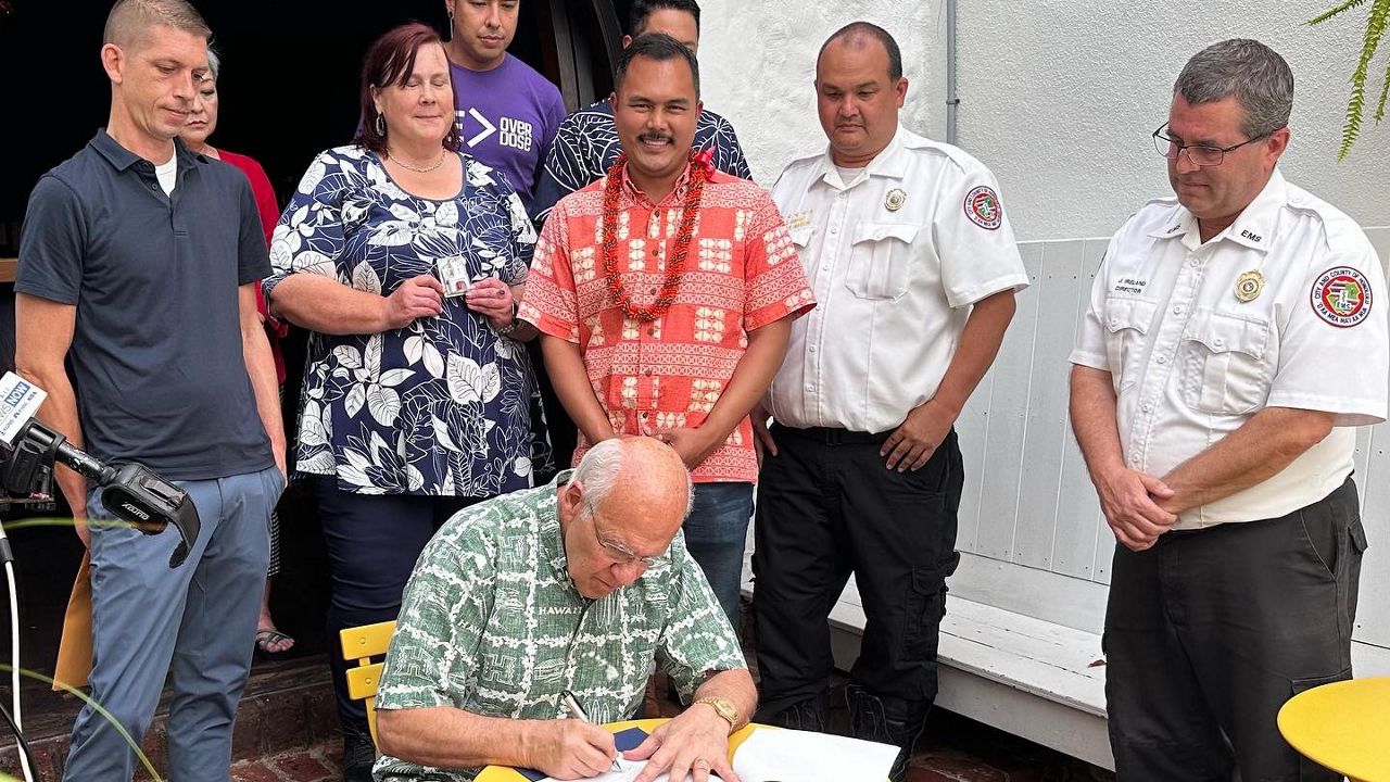 Honolulu Mayor Rick Blangiardi held a signing ceremony for Bill 28 on Tuesday. (Photo courtesy of Office of Honolulu Mayor Rick Blangiardi)