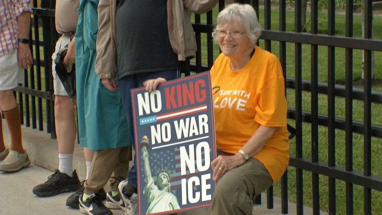 Rochester groups gather to protest plans for ICE facility