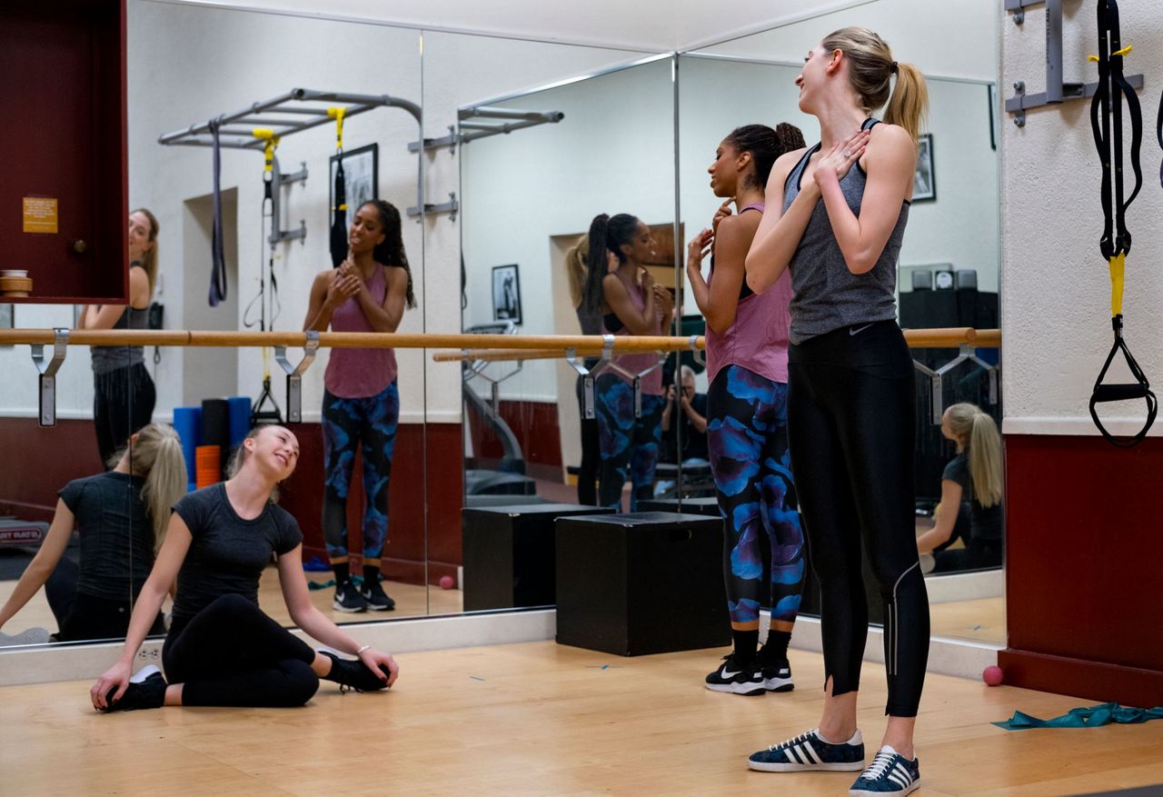 Dancer born with one hand makes Radio City Rockettes history