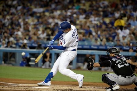 Joc Pederson 2019  Dodgers baseball, Baseball guys, Dodgers