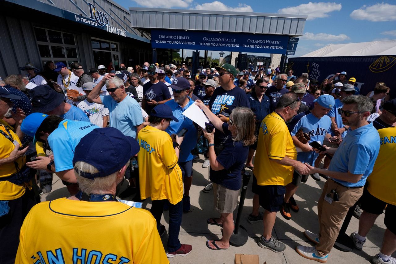 A look inside the Tampa Bay Rays' 120-hour makeover of the Yankees ...