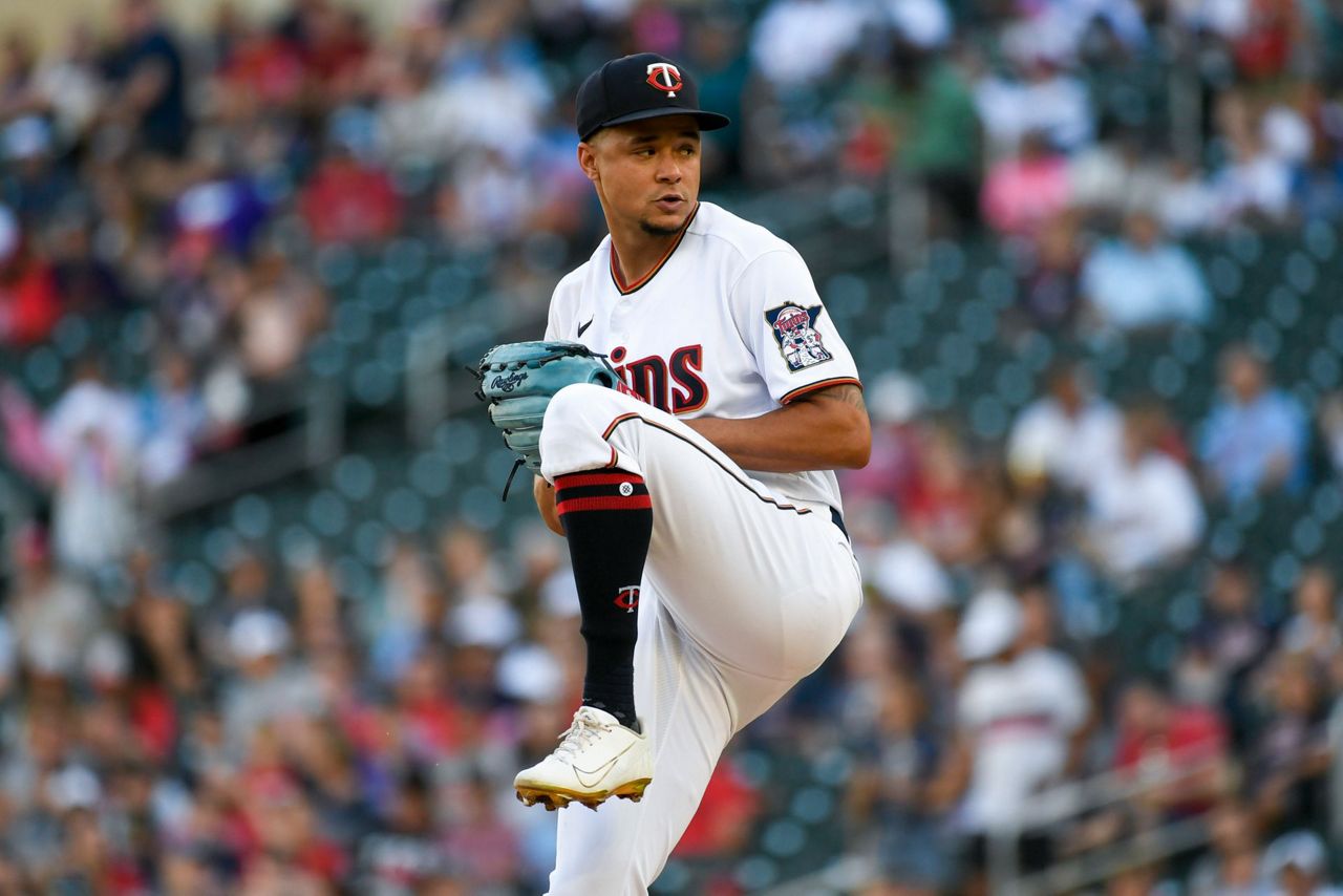 Twins pitching coach Wes Johnson makes midseason move to LSU