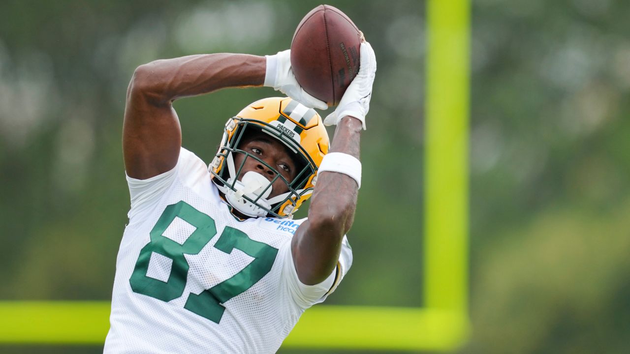 Packers' Romeo Doubs practices on a limited basis