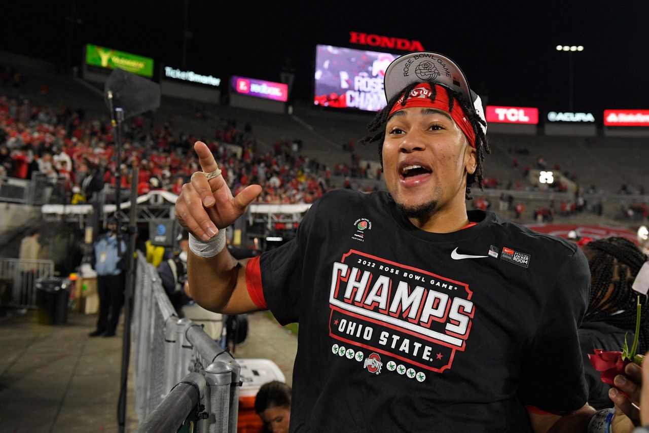 AP All-Bowl Team: Top performers from the Alamo to Sun bowls