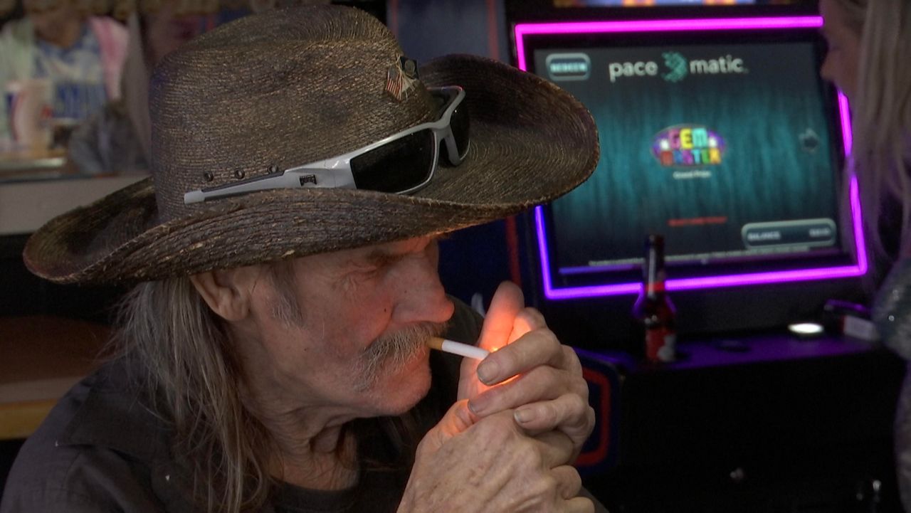 Dayton to ban public indoor smoking