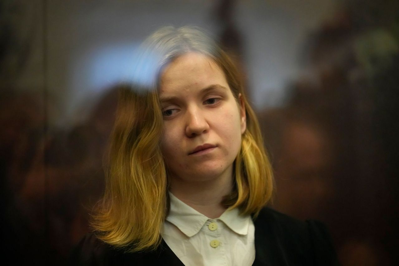 Russian Woman Goes On Trial In A Cafe Bombing That Killed A Prominent Military Blogger 7963