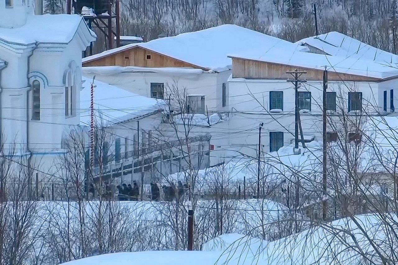What's life like for Russia's political prisoners? Isolation, poor food ...