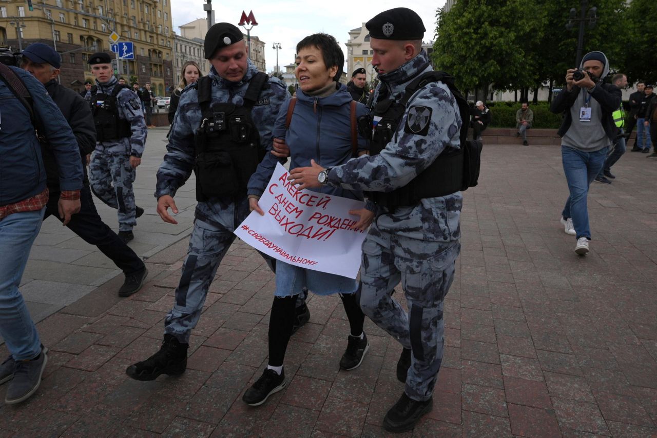 навальный митинг москва