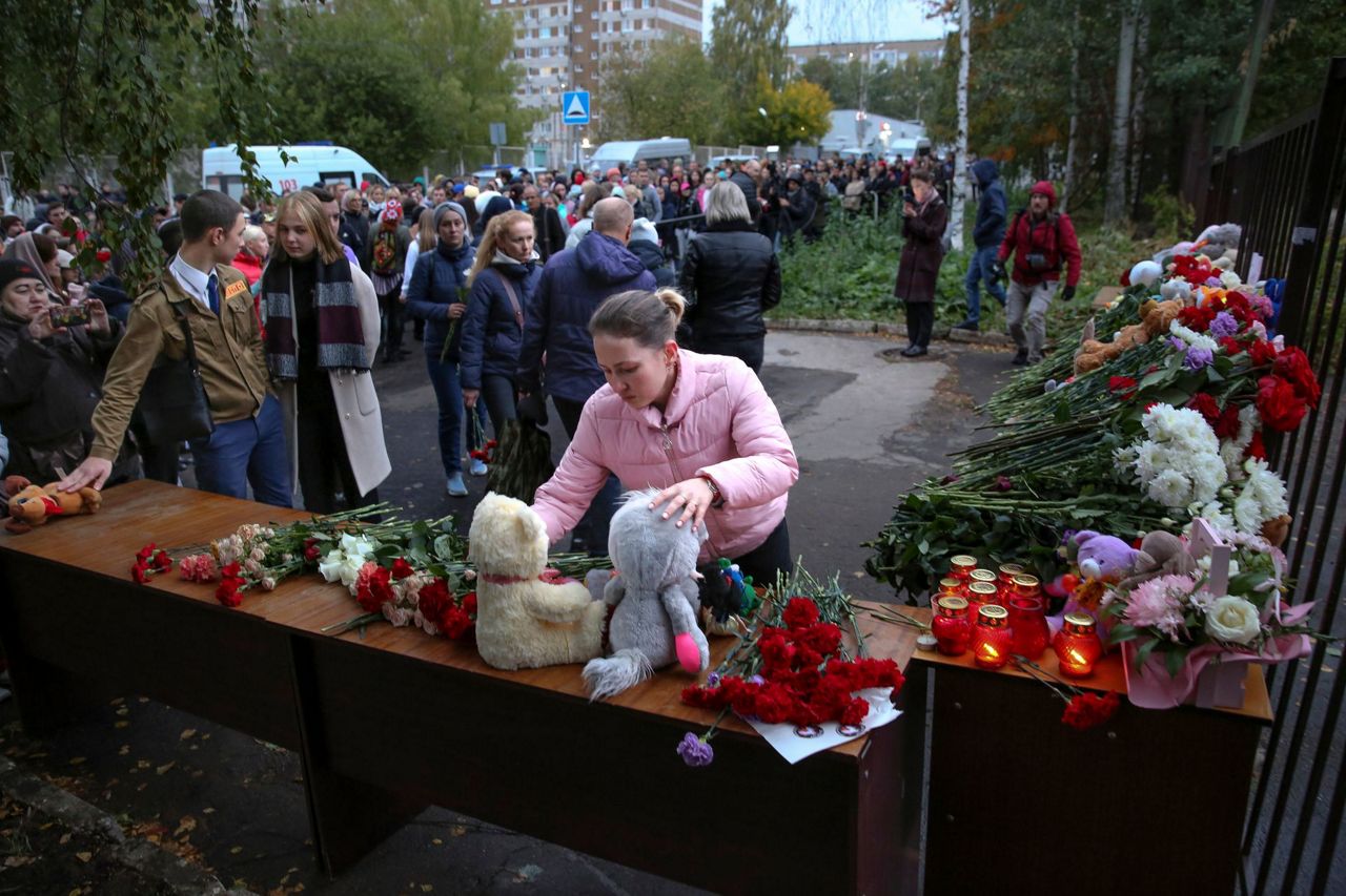 Сейчас погибнет. Погибшие дети в Ижевской школе. Имена погибших.