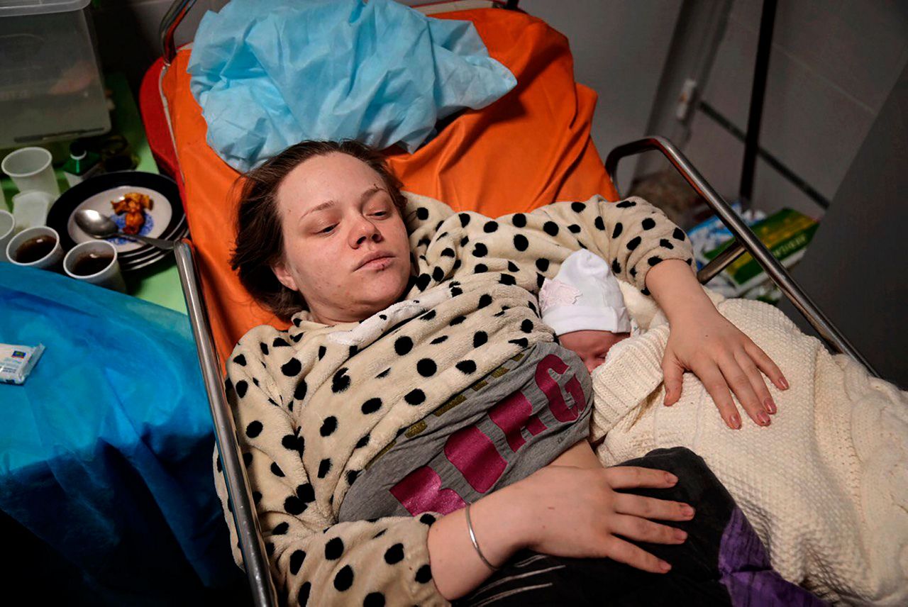 Pregnant woman, baby die after Russia bombed maternity ward