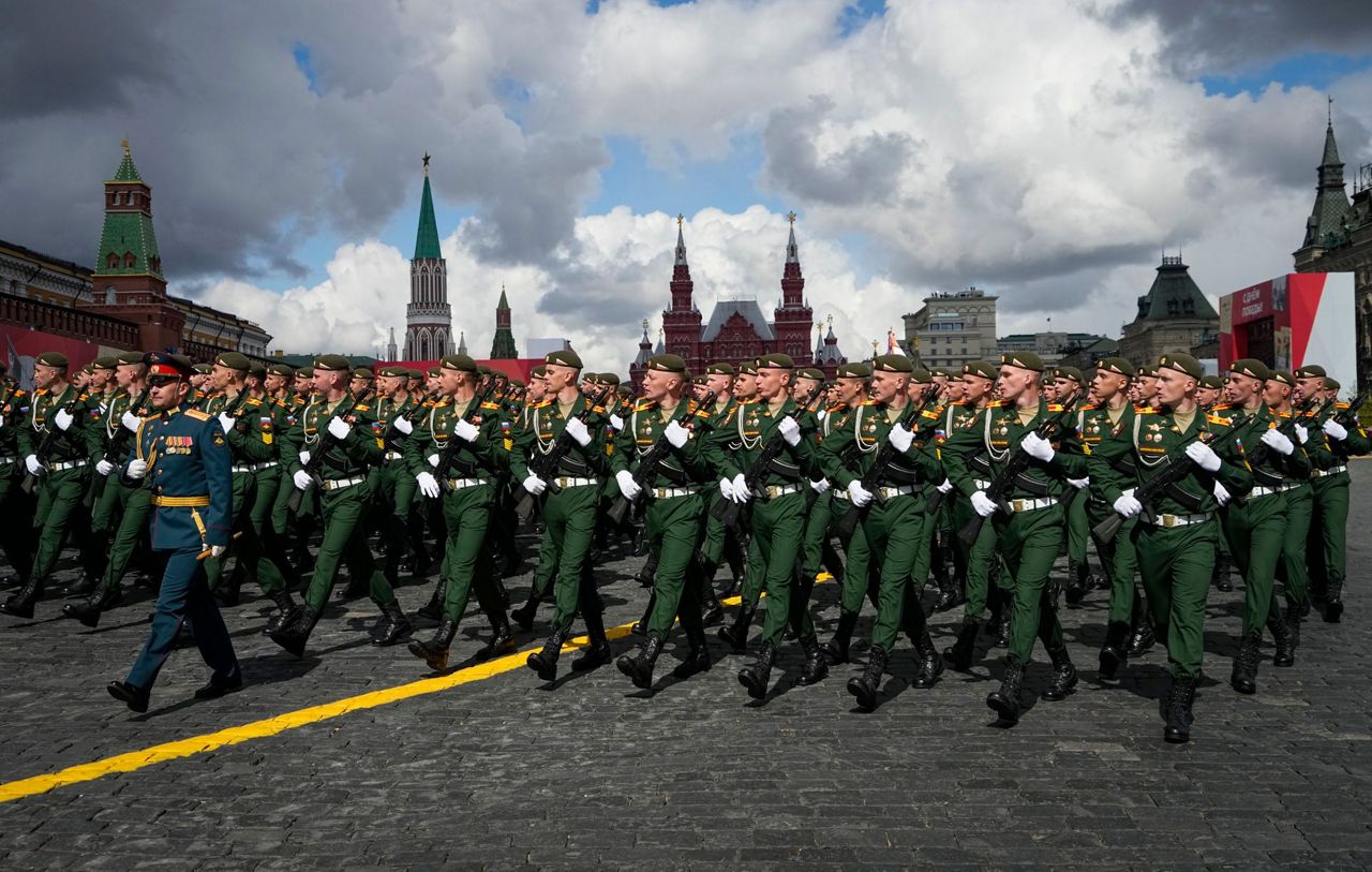 военный парад в прибалтике ржака