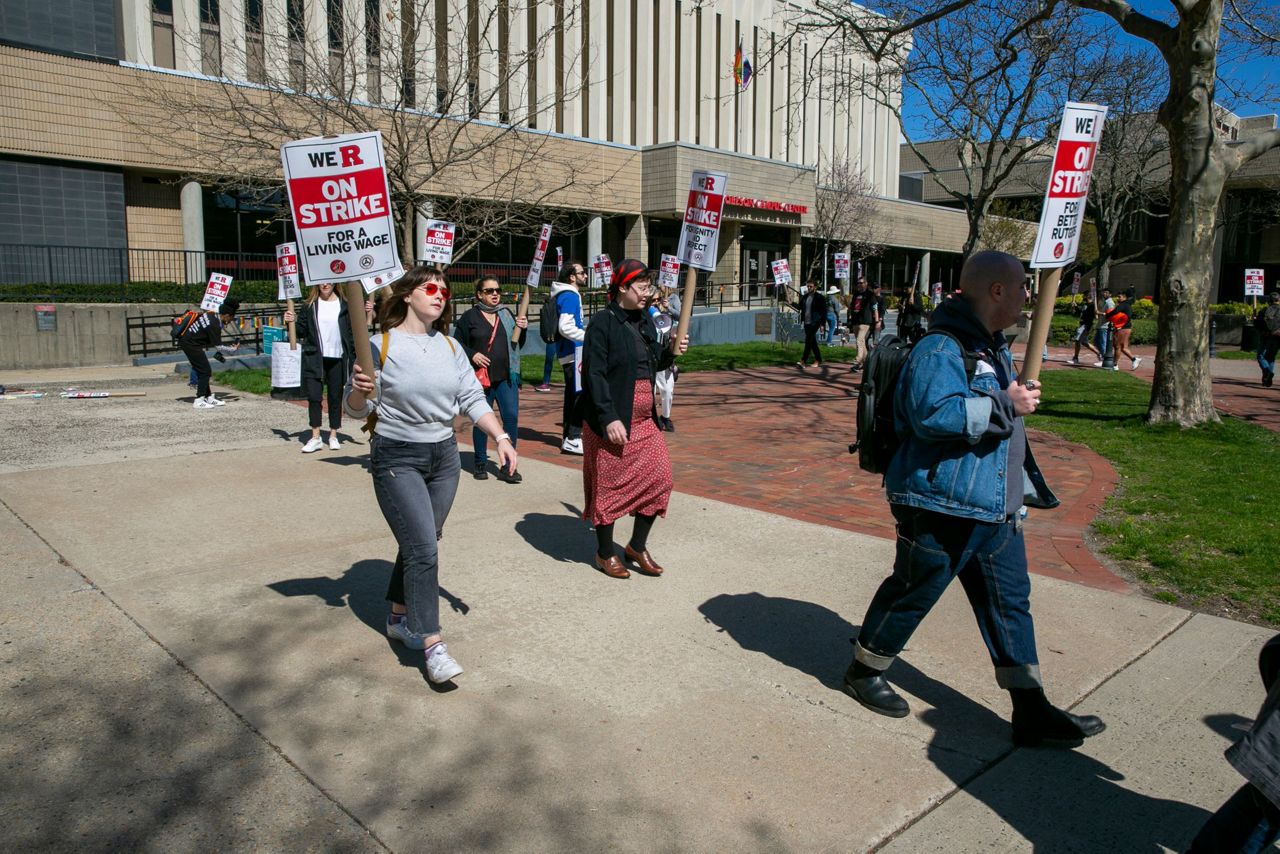Thousands of Rutgers faculty go on unprecedented strike