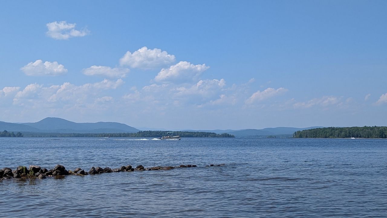 thermometer approaching 85 degrees