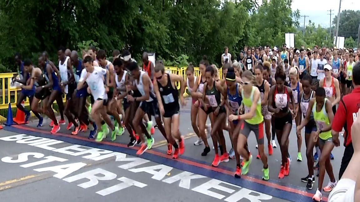 Runners at starting line