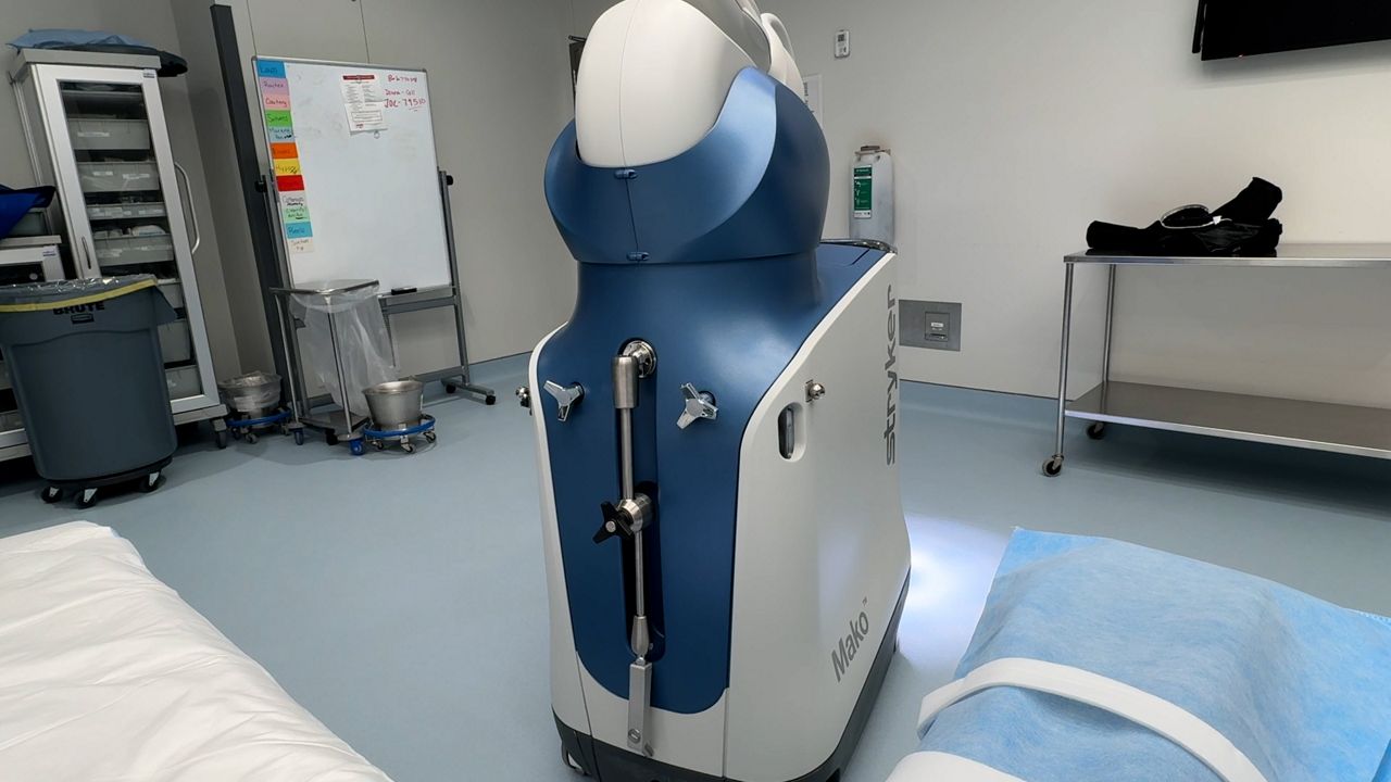 ウィン病院の手術を支援する新しいロボット