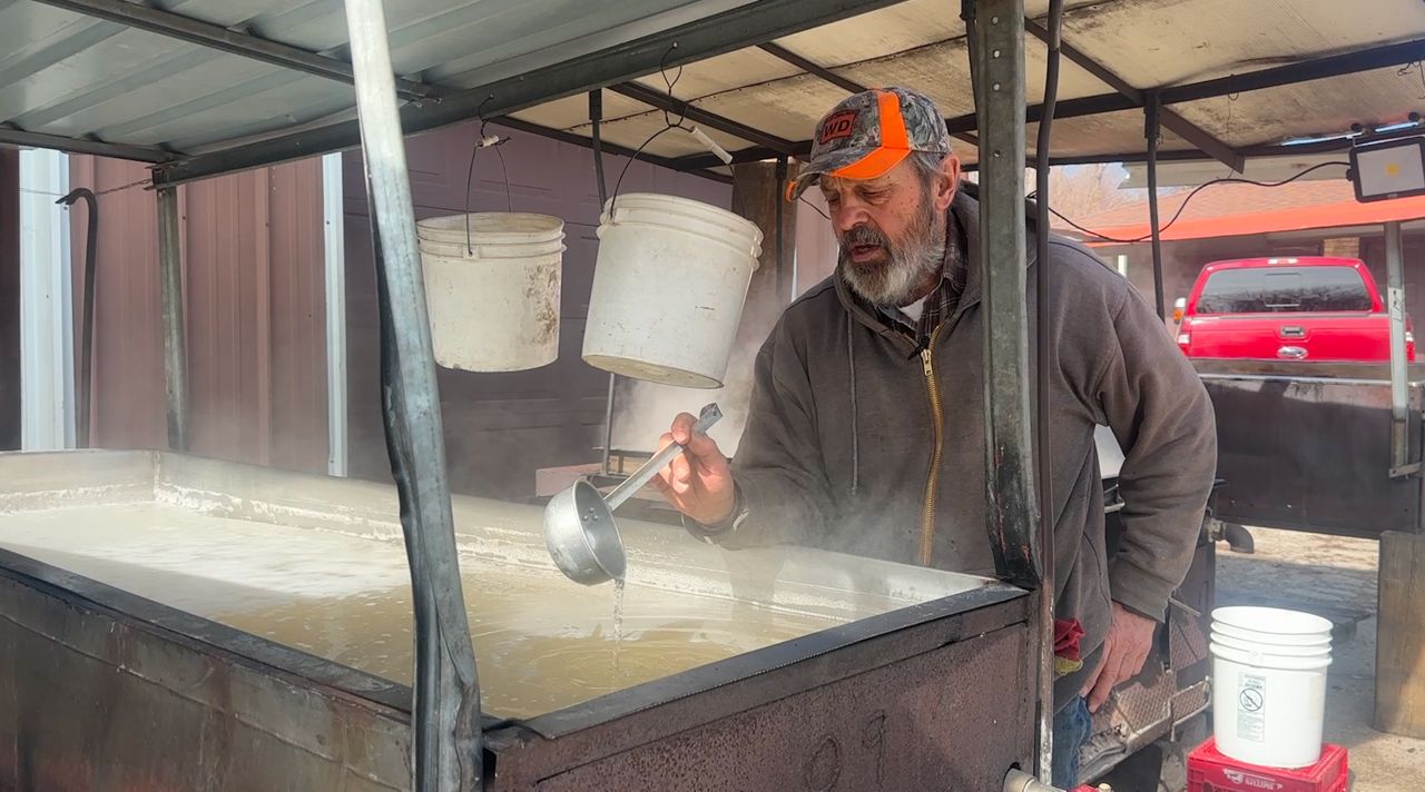 Maple Syrup producers in Wisconsin adapt to weather changes, expect good season