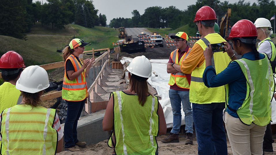 MnDOT meet along roadside