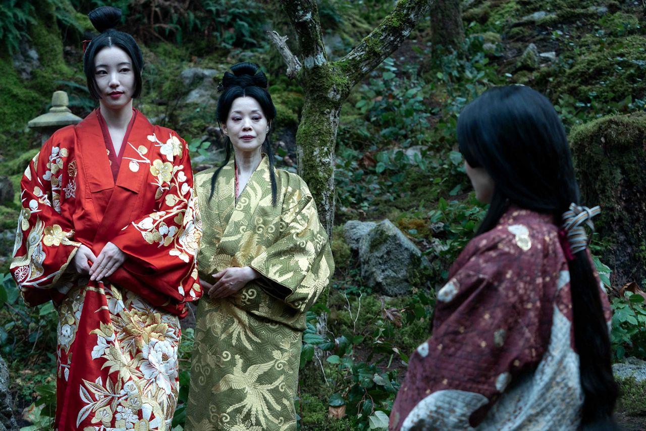 "Shogun” "Ladies of the Willow World" Episode 6: Yuka Kouri as Kiku, Yuko Miyamoto as Gin, Anna Sawai as Toda Mariko (FX Networks/Katie Yu)