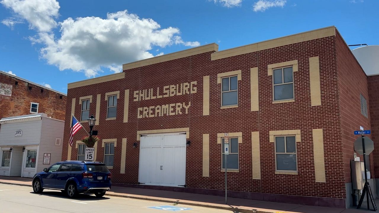 Nearly 100 workers impacted after Shullsburg creamery, White Hill cheese plant close