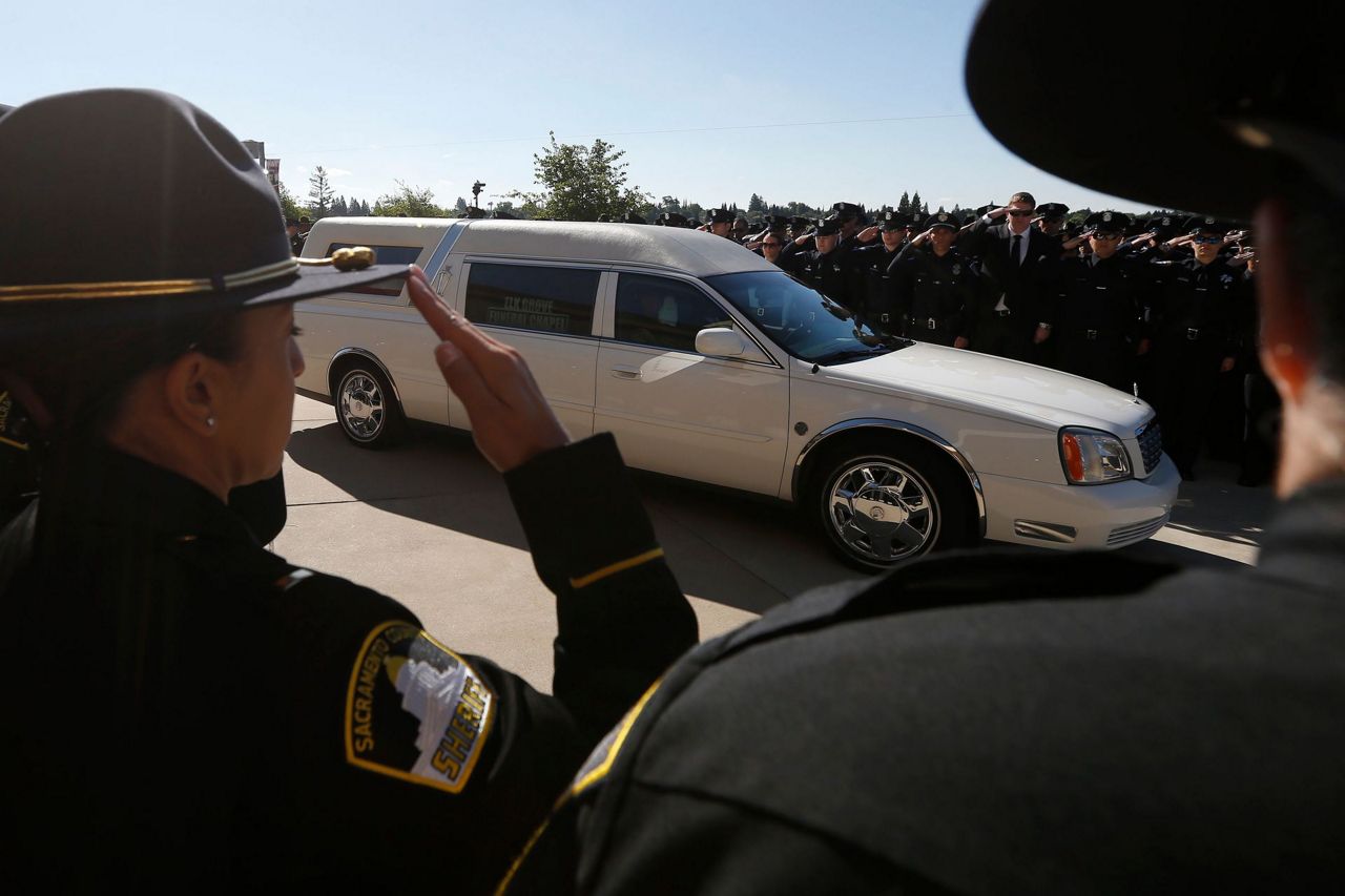 Memorial service planned for Sacramento police officer