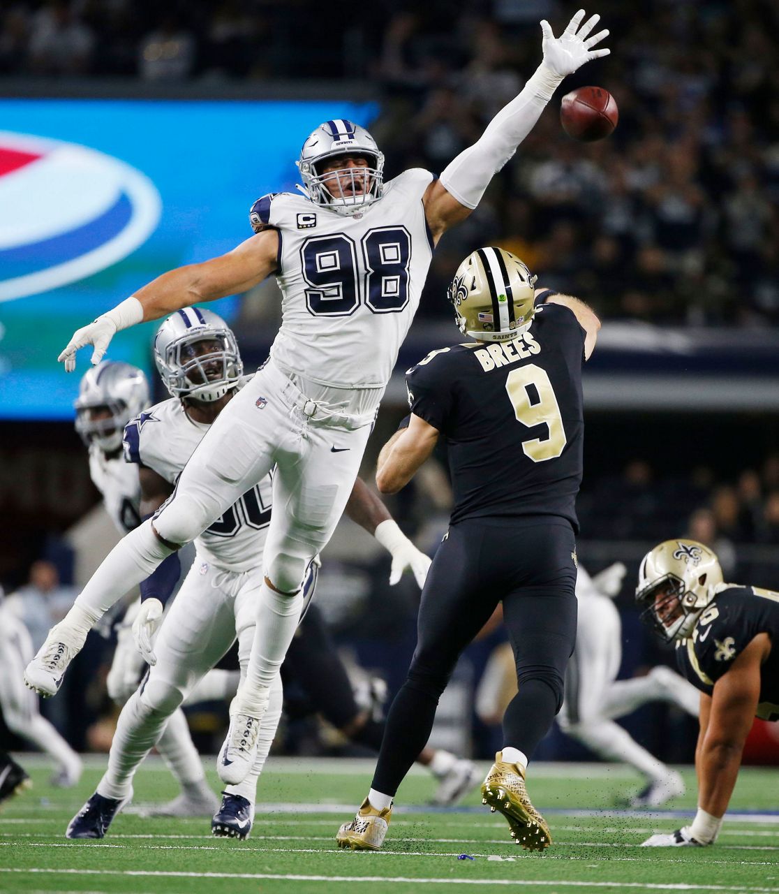 saints and cowboys game live stream