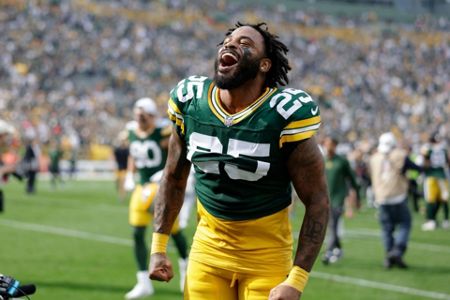 Continued belief leads to Packers comeback win in Love's first Lambeau start