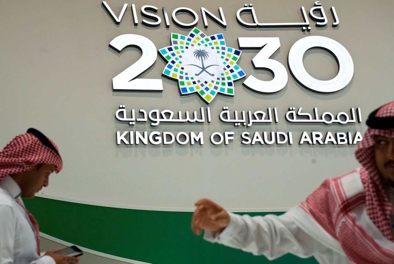 Investors return to Saudi Arabia as lucrative oil IPO looms