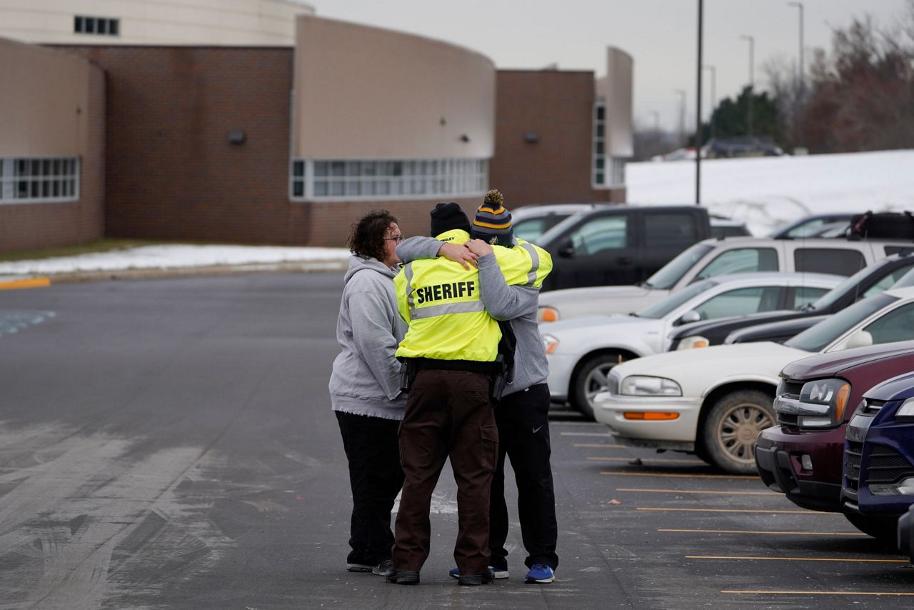 Student kills 3, wounds 8 at Oxford High School in Michigan