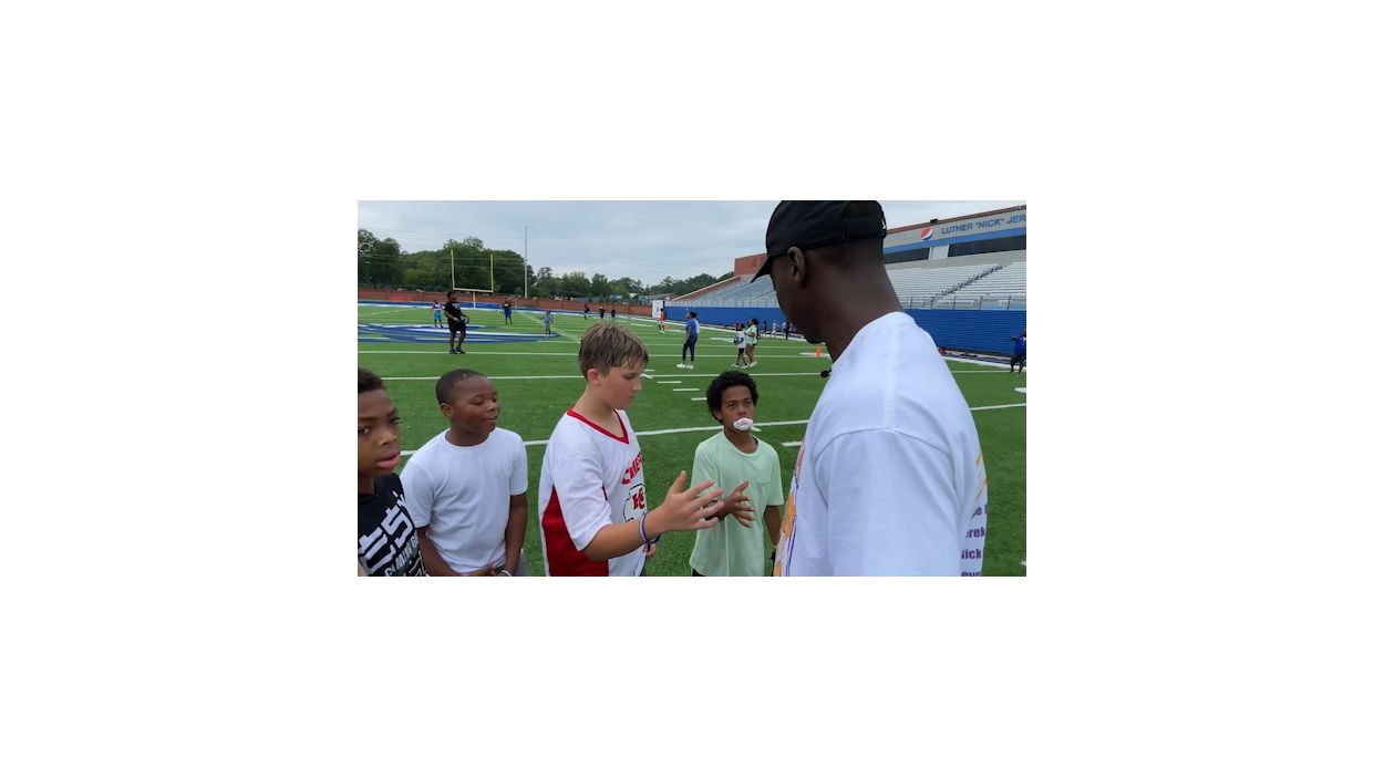 KANSAS CITY, MO - AUGUST 20: Kansas City Chiefs cornerback Joshua