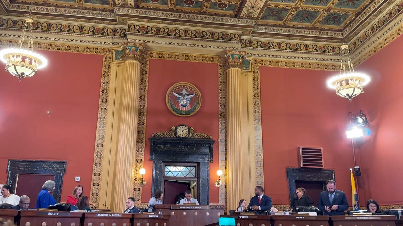 City leaders help fund legal counsel for tenants facing eviction