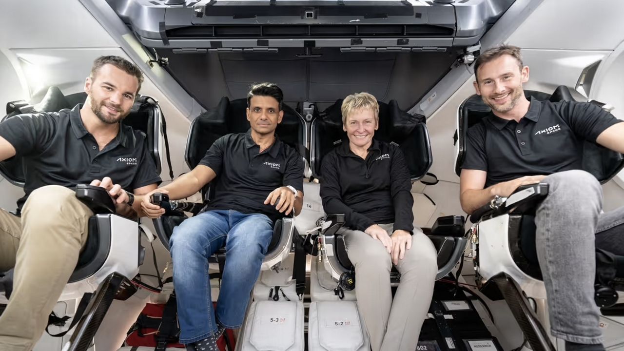From left to right: Tibor Kapu of Hungary, ISRO (Indian Space Research Organization) astronaut Shubhanshu Shukla, former NASA astronaut Peggy Whitson, and ESA (European Space Agency) astronaut Sławosz Uznański-Wiśniewski of Poland. (Courtesy: SpaceX)