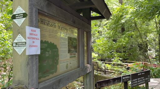 Trail head at South Mountains State Park. (Spectrum News 1/Courtney Davis)